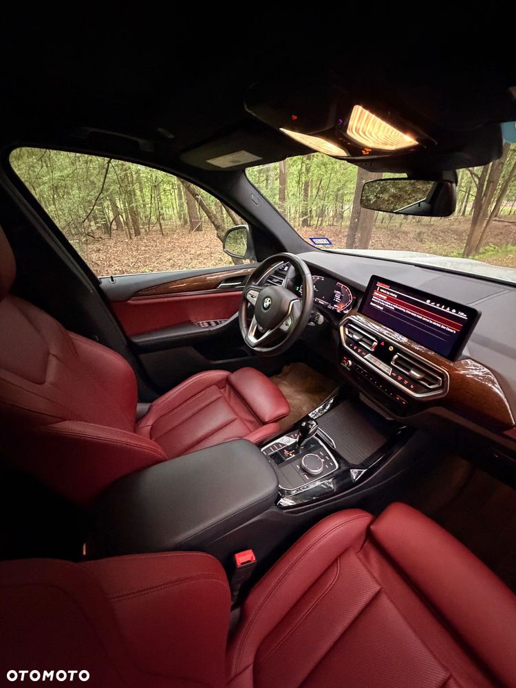 BMW X3 xDrive30i Advantage sport - 5