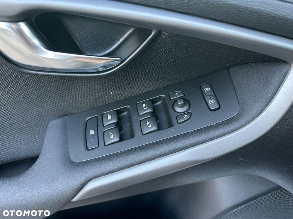 Volvo V40 - 32