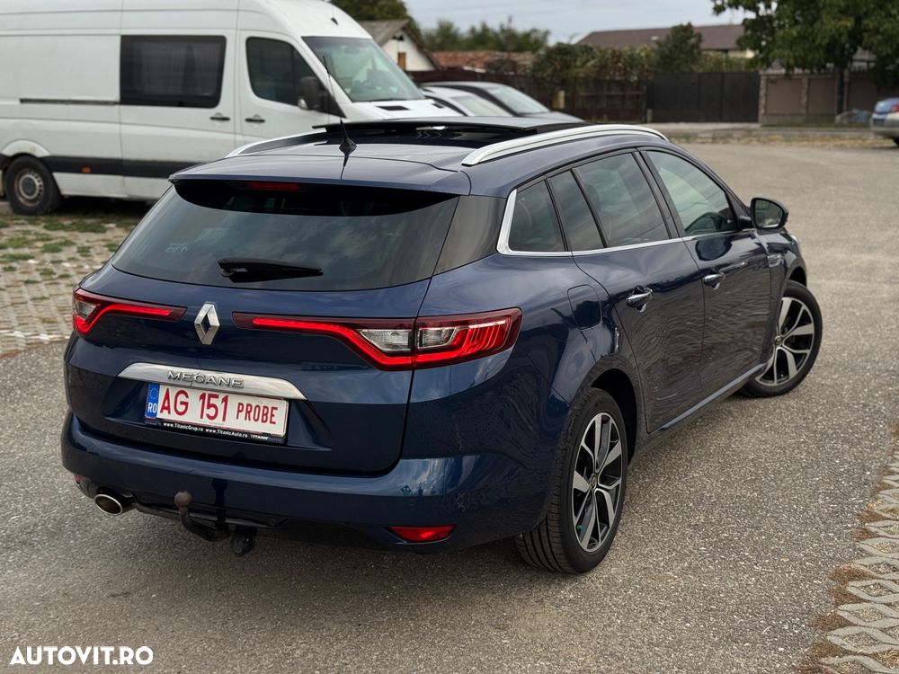 Renault Megane Grandtour ENERGY TCe 140 EDC BOSE EDITION - 17