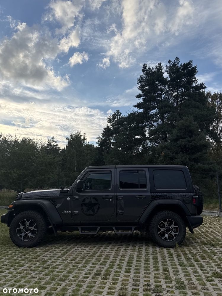 Jeep Wrangler Unlimited GME 2.0 Turbo Sport - 3