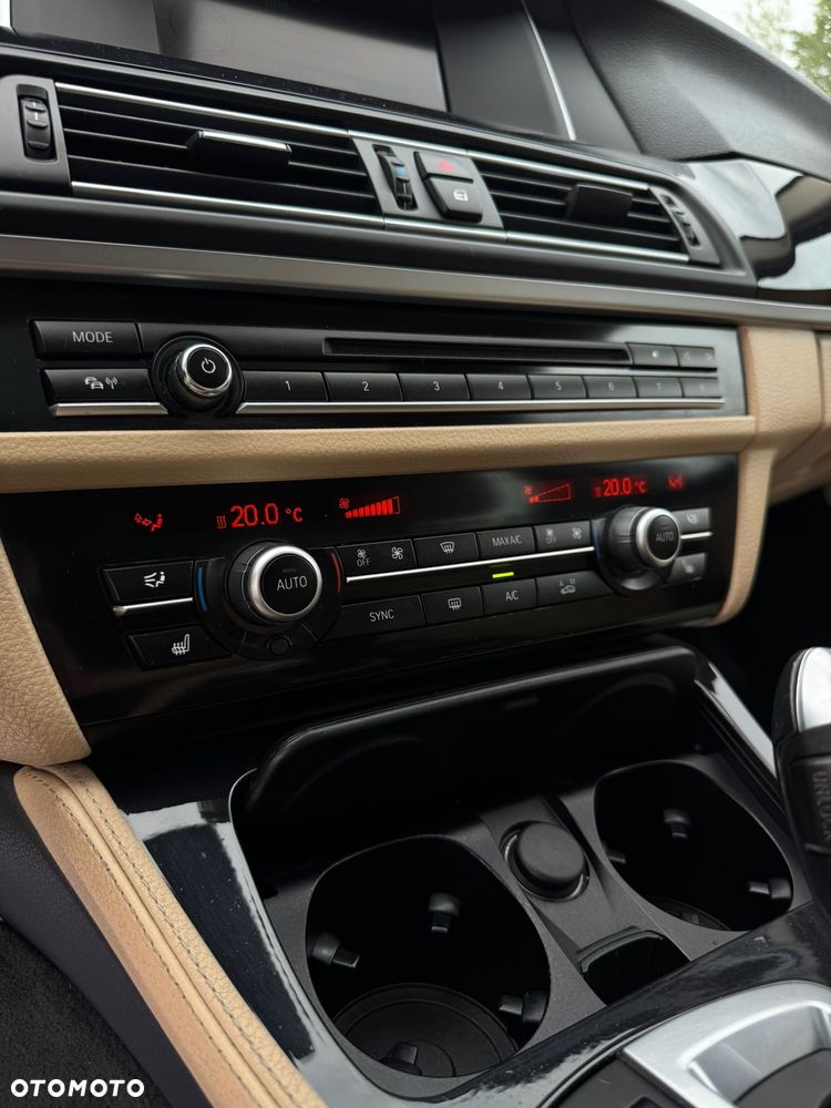 BMW Seria 5 520d xDrive MHEV Business Edition sport - 24