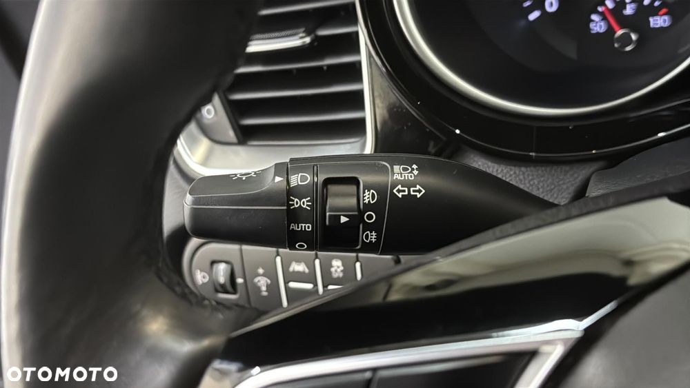 Kia Ceed 1.5 T-GDI Business Line - 27