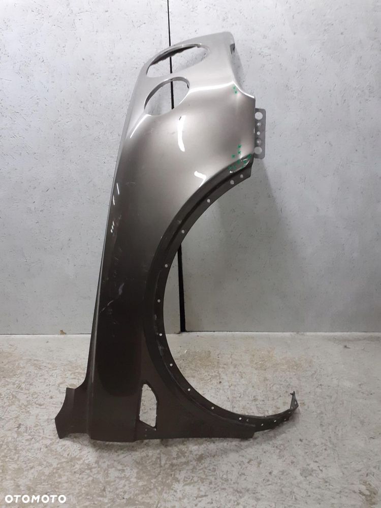 BŁOTNIK PRZEDNI PRZÓD PRAWY BENTLEY BENTAYGA 36A 2015-2020r - 1