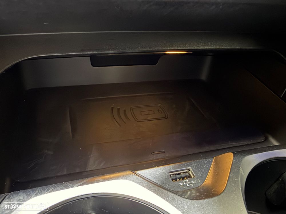 BMW 840 d xDrive Pack M - 37