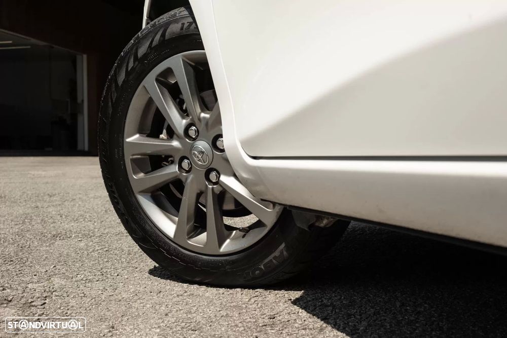 Toyota Yaris 1.4 D-4D Exclusive - 8
