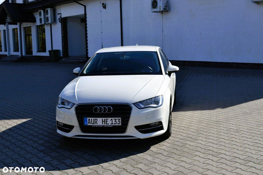 Audi A3 Sportback 2.0 TDI S tronic design - 2