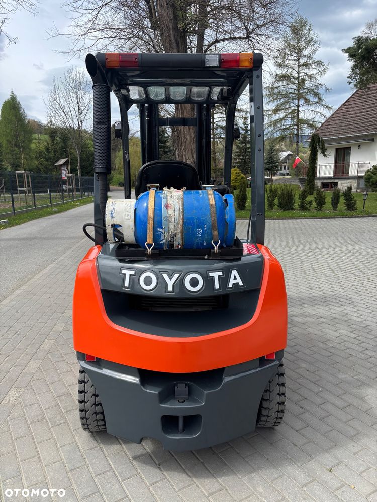 Toyota 8FGF25 GWARANCJA LPG+BENZYNA triplex DOSTAWA 42 400 NETTO - 8