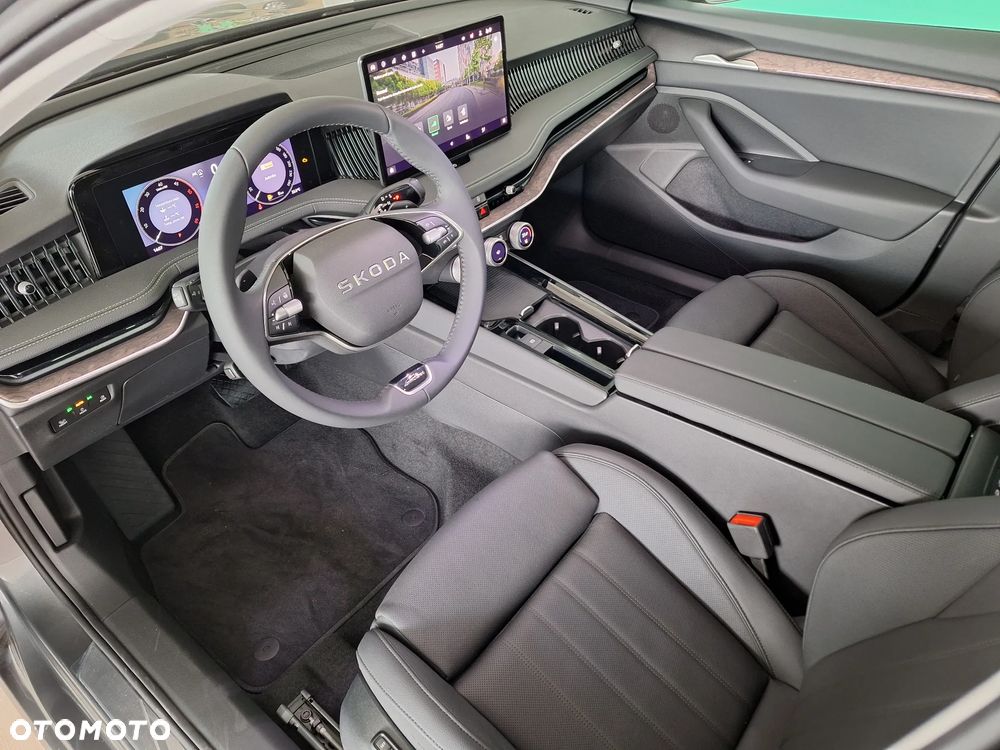 Skoda Superb 2.0 TSI L&K DSG - 14