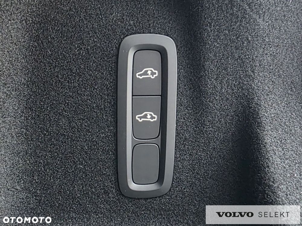Volvo XC 60 - 18