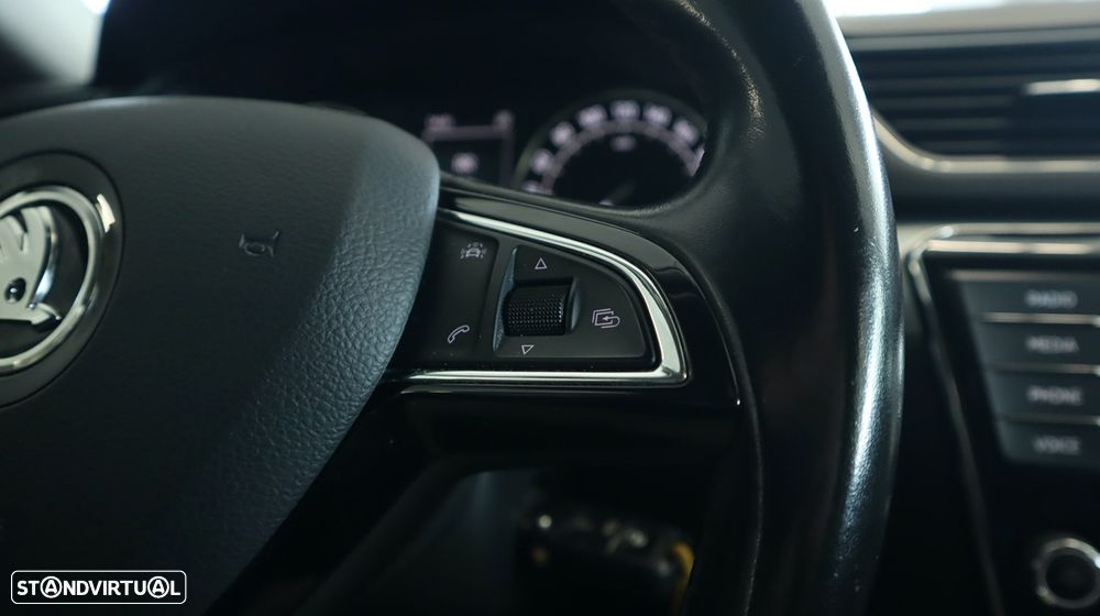 Skoda Superb Break 1.6 TDI Ambition - 35