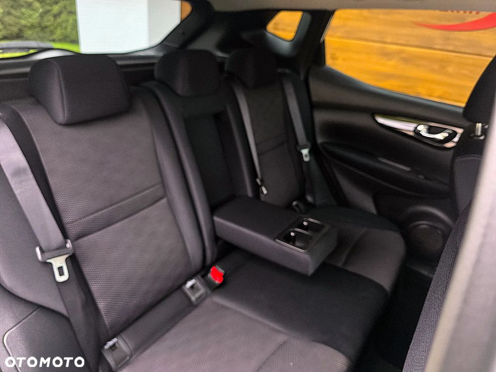 Nissan Qashqai 1.2 DIG-T Tekna - 11