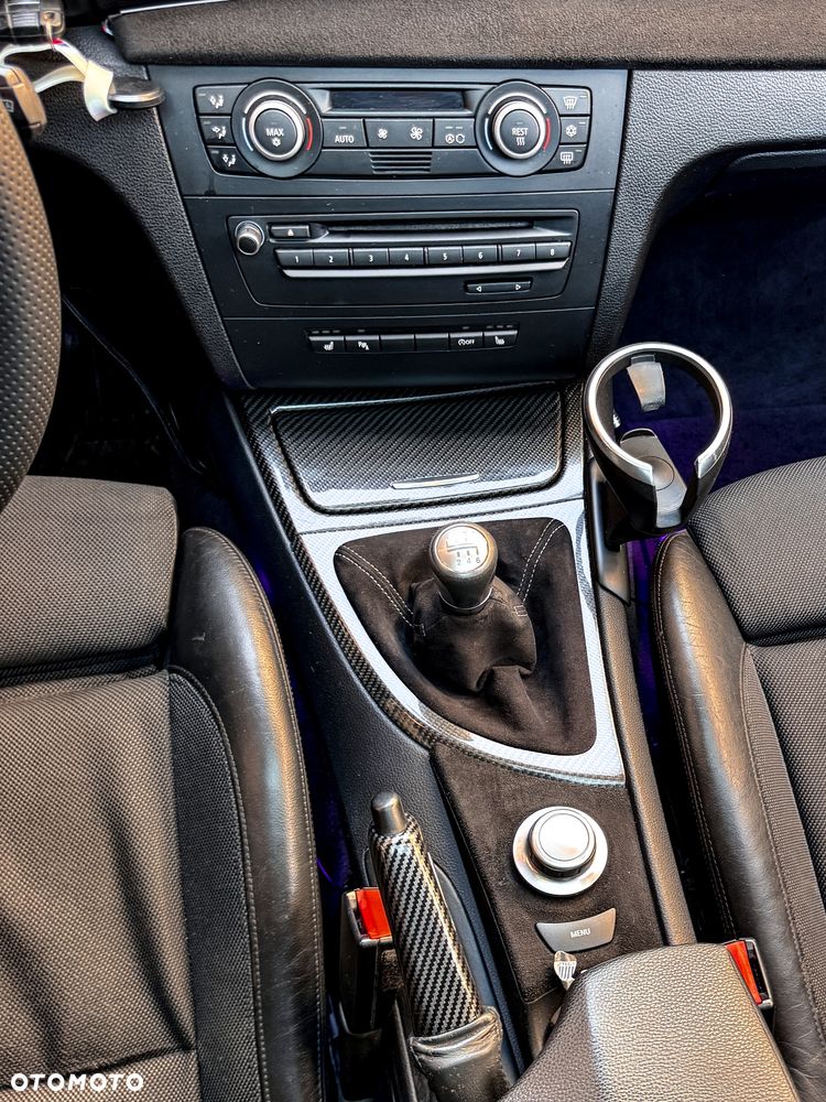BMW Seria 1 123d - 8