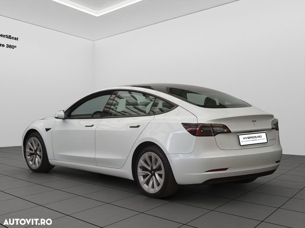 Tesla Model 3 Long Range AWD Premium - 6