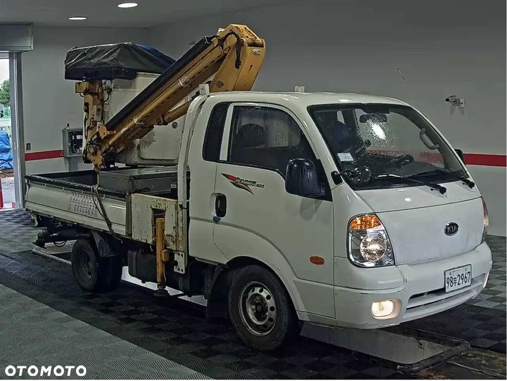 Kia K2900 BONGO3 Podnośnik - 2