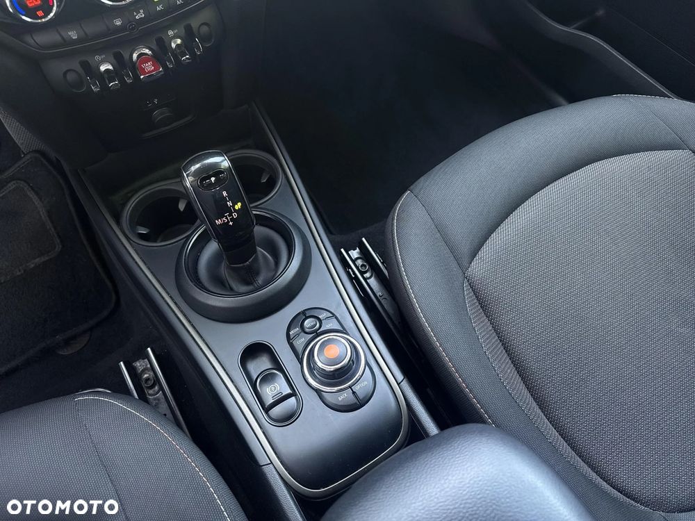 MINI Countryman Cooper D - 16