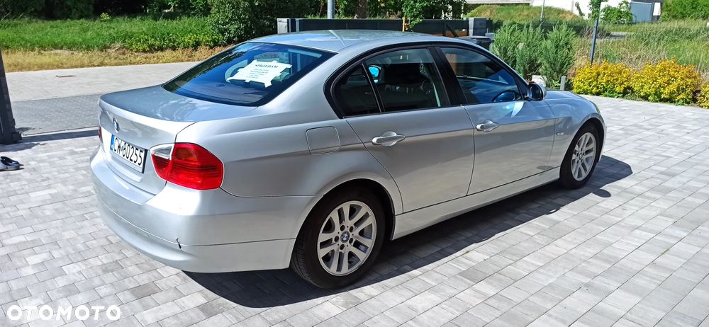 BMW Seria 3 320d - 13