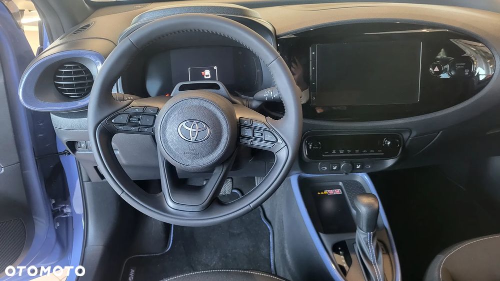 Toyota Aygo X Hybrid 1.5 Style e-CVT - 7
