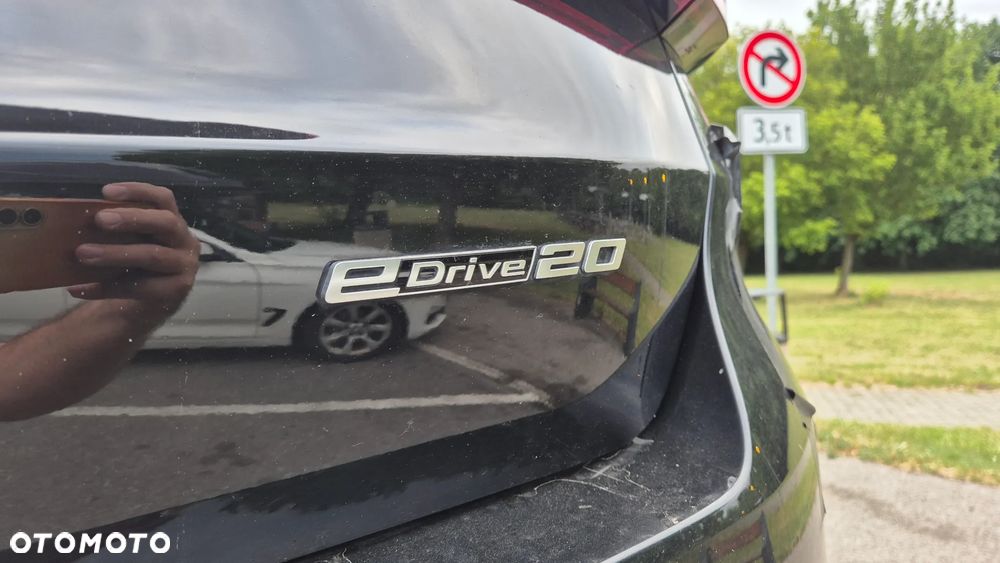 BMW iX1 eDrive20 - 14