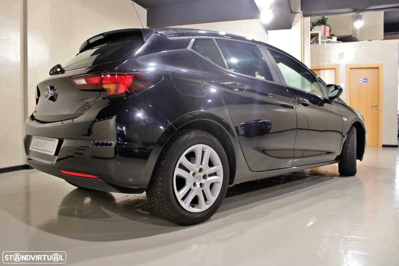 Opel Astra 1.5 D S&S Business Edition - 9