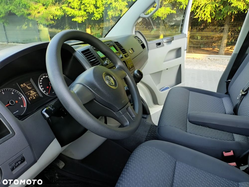 Volkswagen Transporter - 15