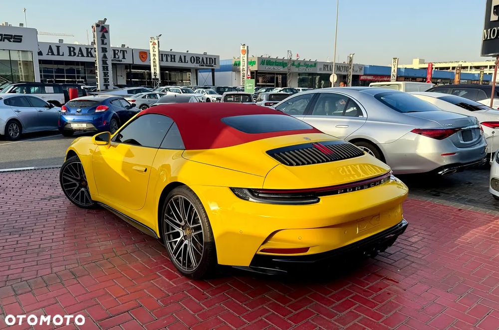 Porsche 911 Carrera PDK - 4
