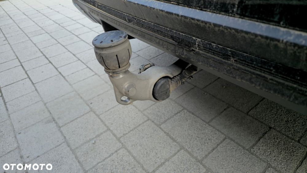 Mercedes-Benz GLC 200 d 4Matic 9G-TRONIC AMG Line - 38