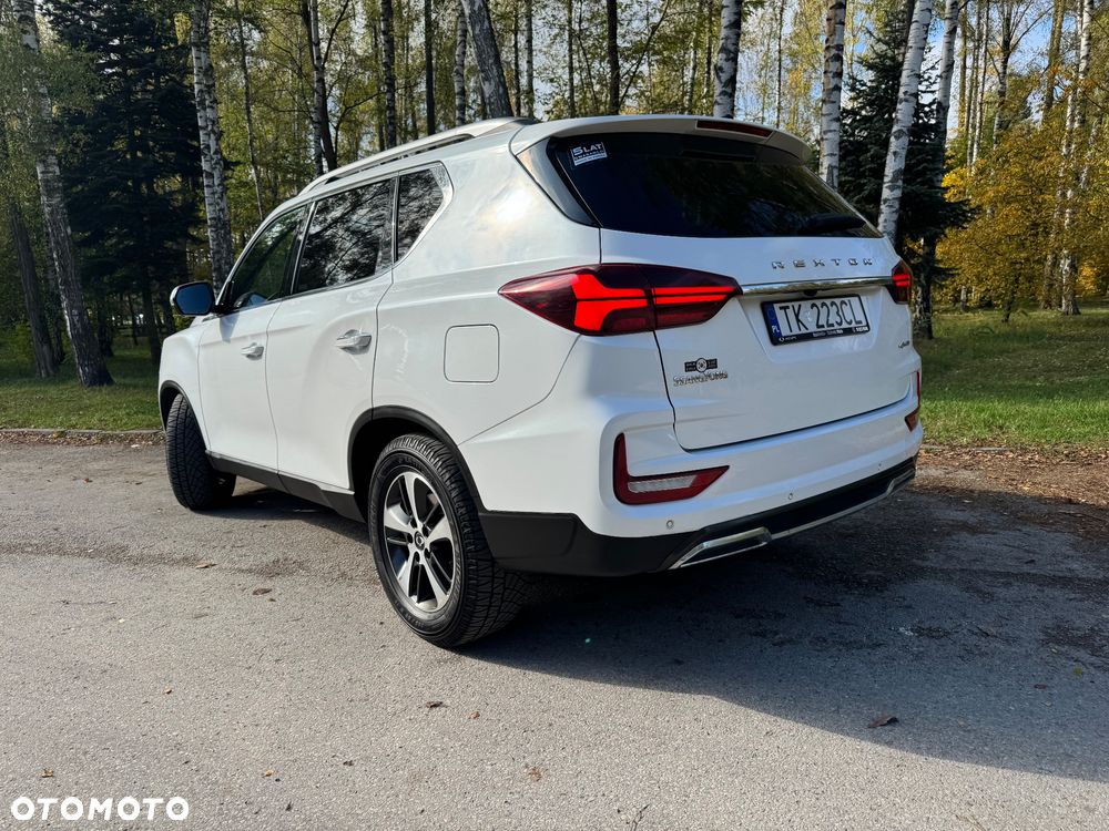 SsangYong/KGM Rexton - 6