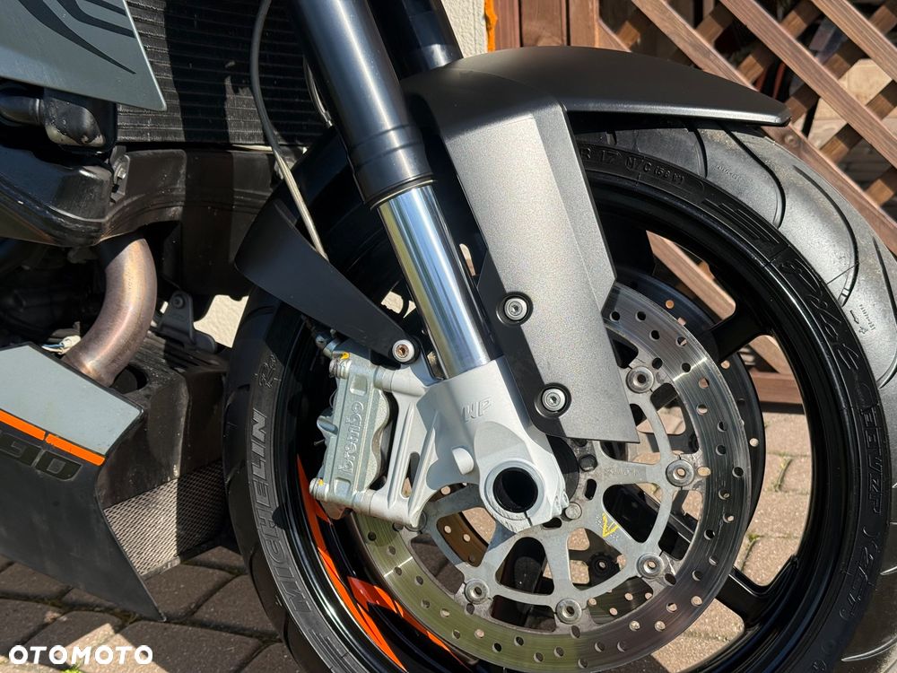 KTM Super Duke - 13
