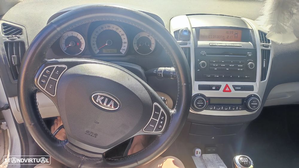 Kia Ceed SW 1.4 CVVT EX - 9