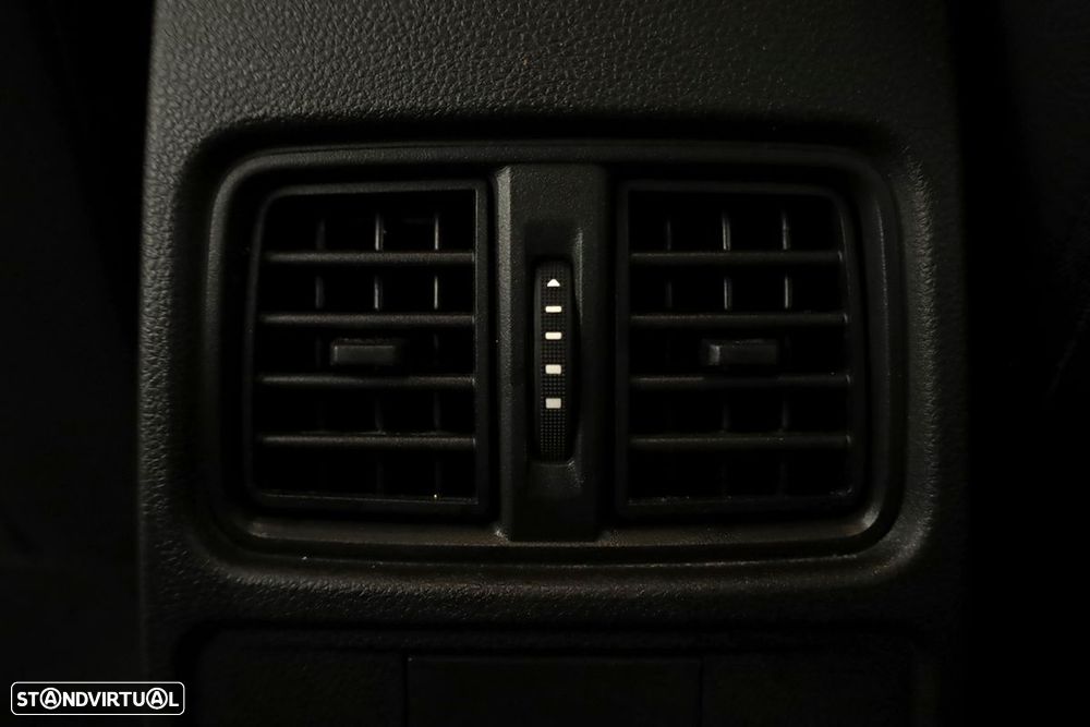 Renault Arkana 1.3 TCe Techno EDC - 24