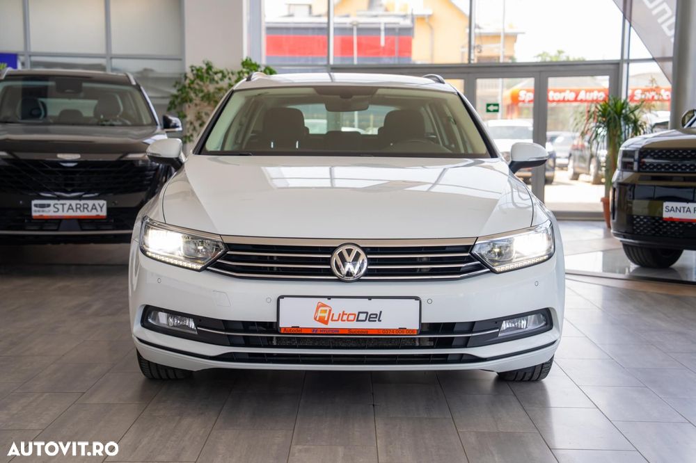 Volkswagen Passat Variant 2.0 TDI DSG (BlueMotion Technology) Comfortline - 11