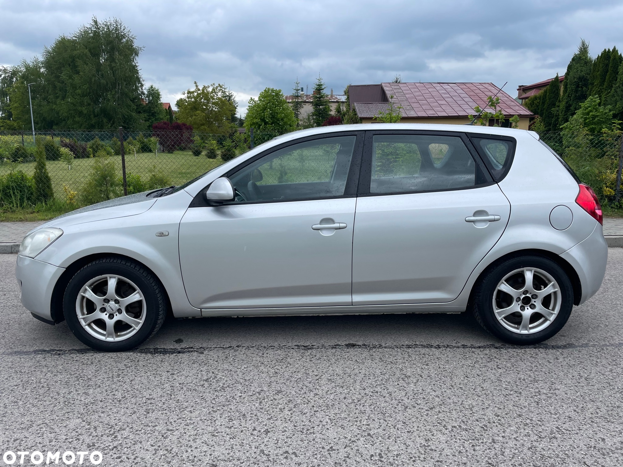 Kia Ceed 1.6 CRDi 115 Spirit - 19