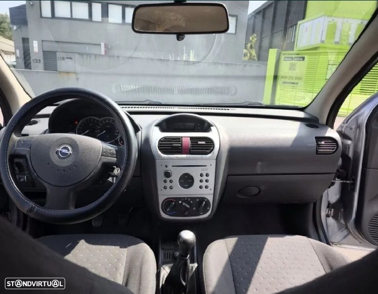 Opel Corsa 1.2 16V Cosmo - 10