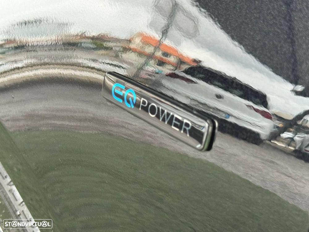 Mercedes-Benz A 250 e 8G-DCT AMG Line - 35