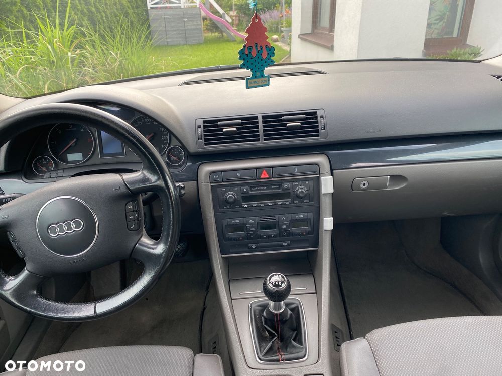Audi A4 - 11