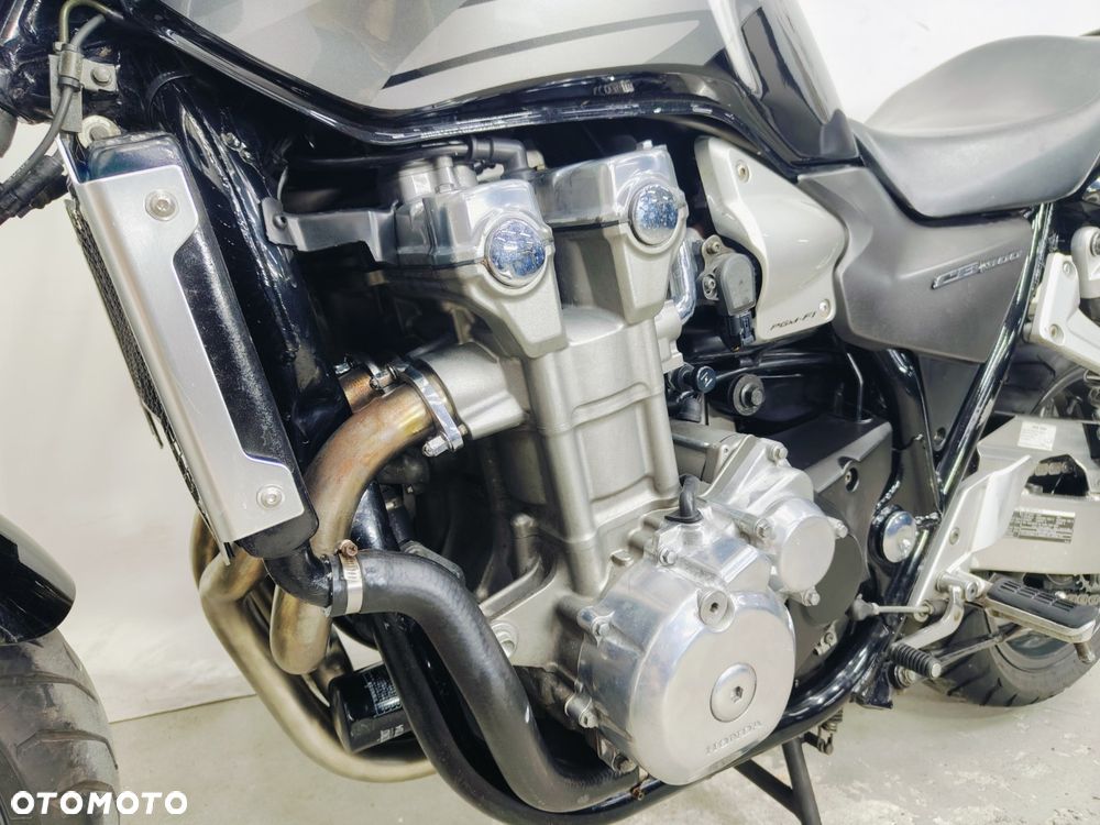 Honda CB - 24