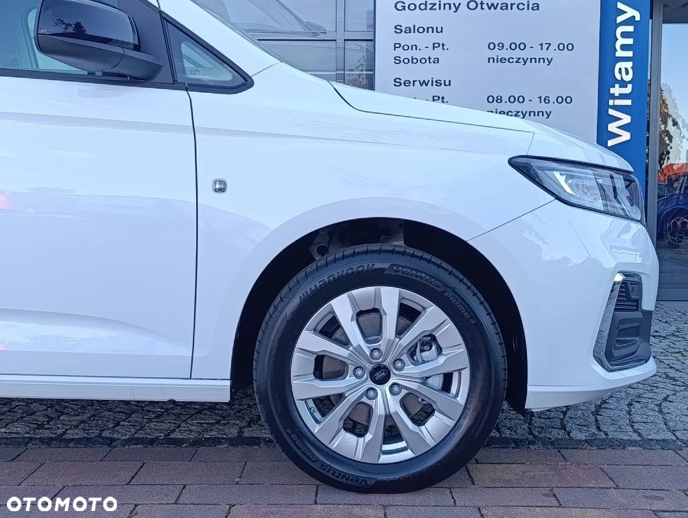 Ford Transit Connect - 8