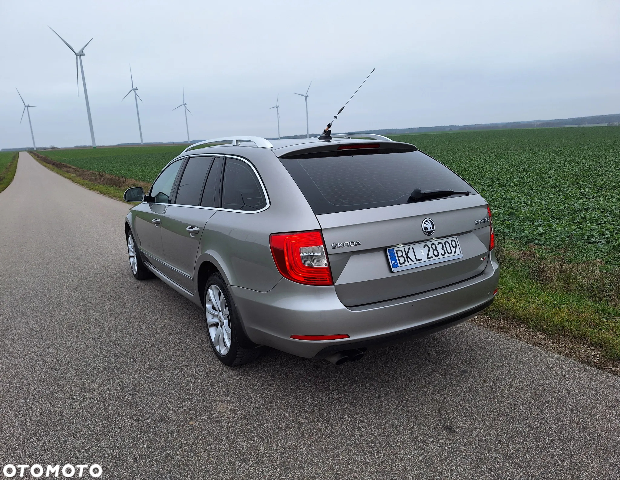 Skoda Superb 2.0 TDI 4x4 Platinum DSG - 12