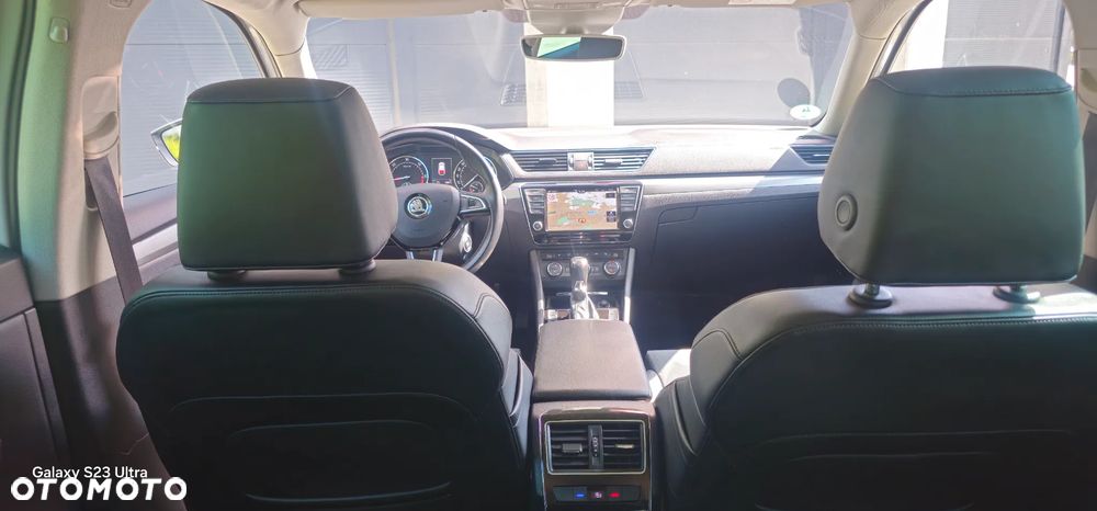 Skoda Superb 2.0 TDI 4x4 Style DSG - 5