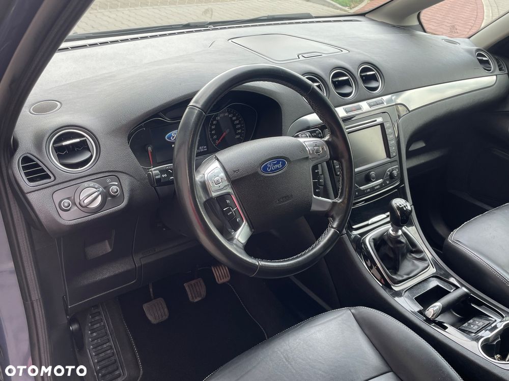 Ford S-Max - 5