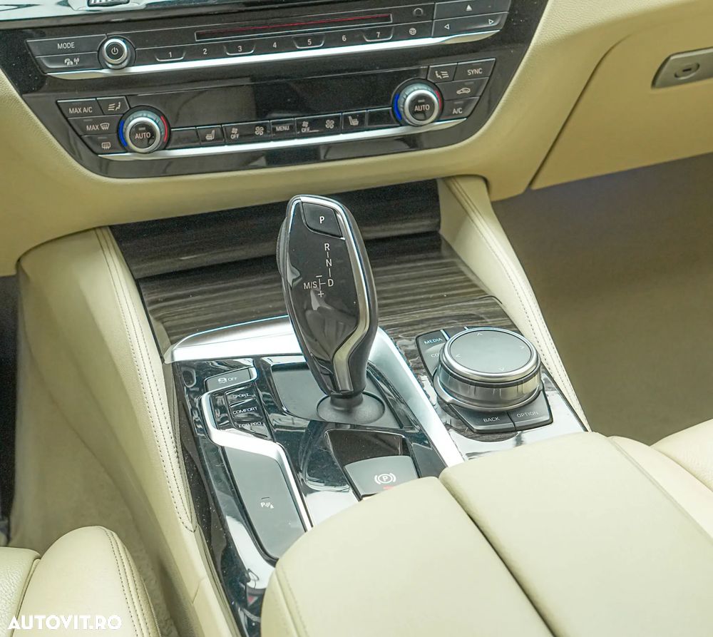 BMW Seria 5 520d Efficient Dynamics Edition Aut. Luxury Line - 20