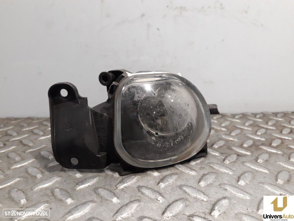 FAROL DE NEVOEIRO DIREITO AUDI A6 AVANT 2.5 TDI 180CV 2496CC - 1