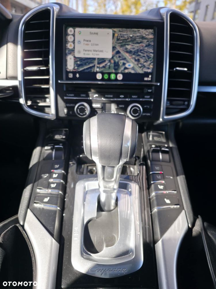 Porsche Cayenne - 11