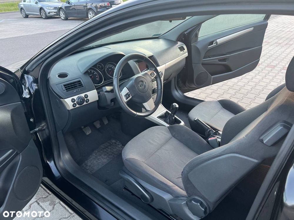 Opel Astra 1.6 Essentia - 12