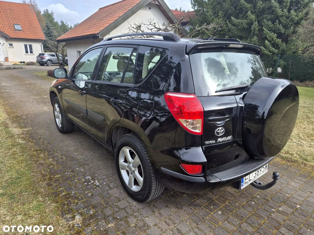 Toyota RAV4 2.0 VVT-i Sol - 1