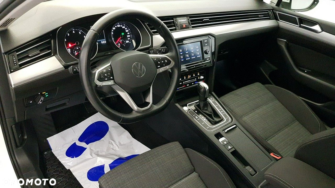 Volkswagen Passat 2.0 TSI Business DSG - 15
