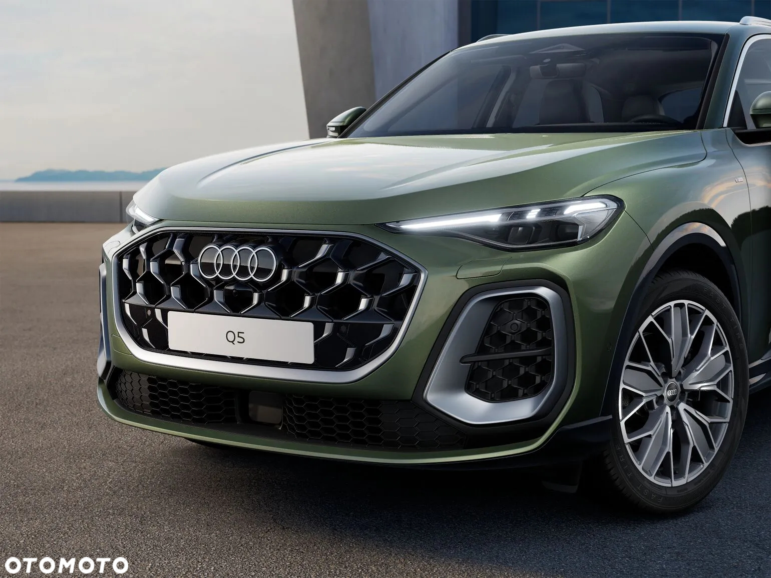 Audi Q5 TFSI 150 kW S tronic edition one mythosschwarz - 3