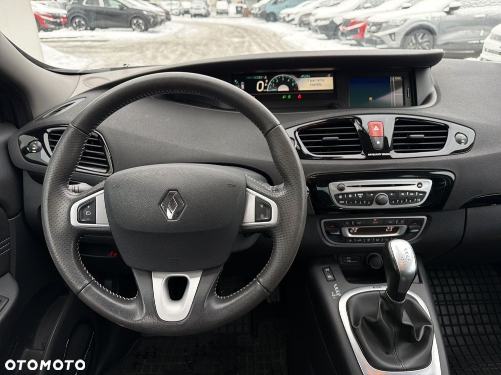 Renault Scenic - 13