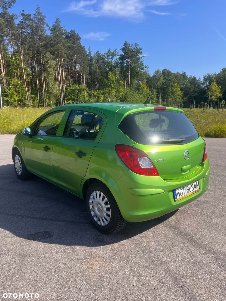 Opel Corsa 1.0 12V Essentia - 8