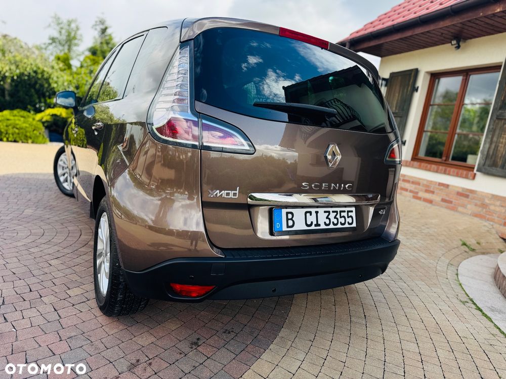 Renault Scenic 1.5 dCi Energy Limited EDC EU6 - 22